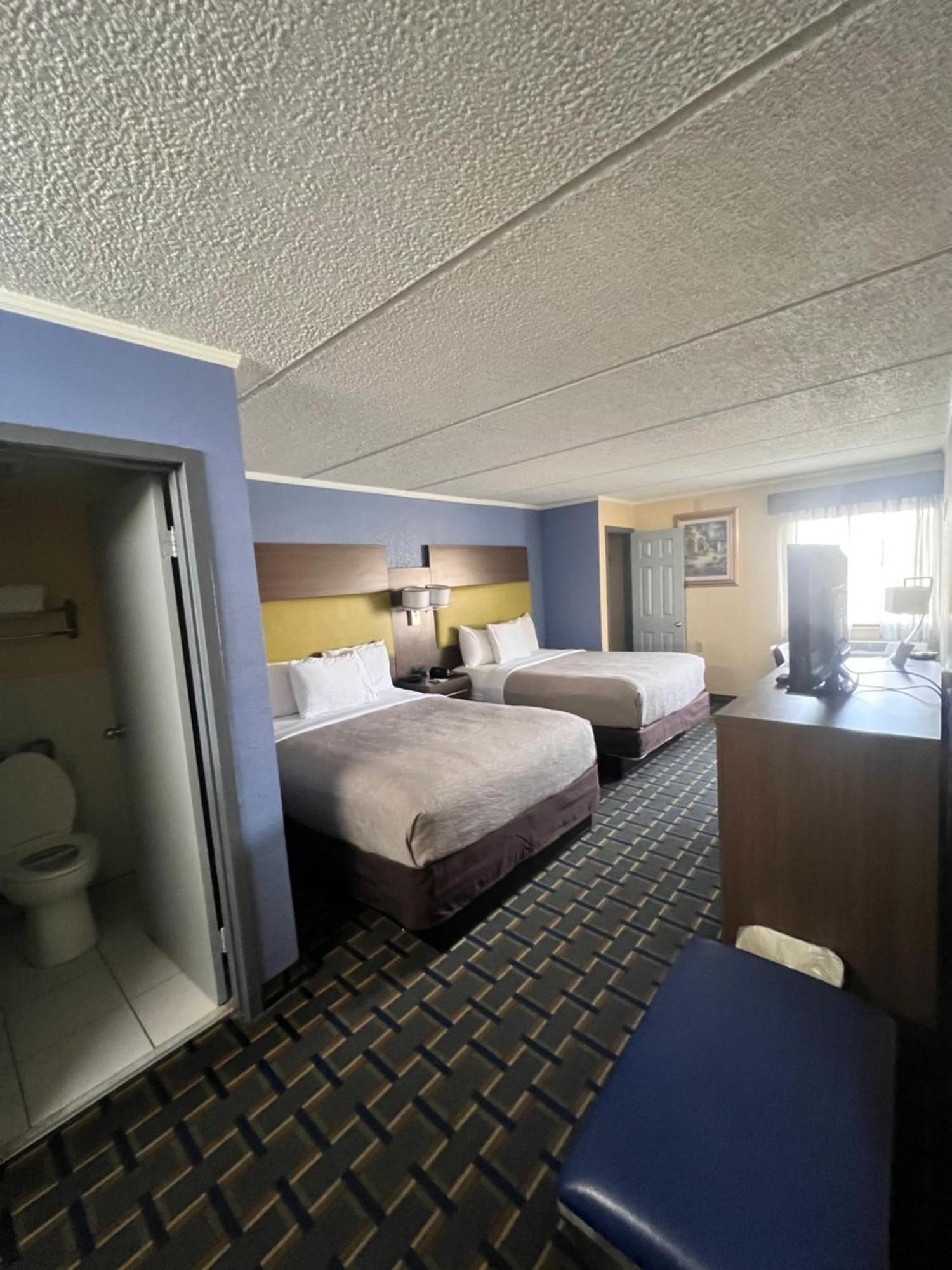 Quality Inn & Suites Near Six Flags East Atlanta Eksteriør billede